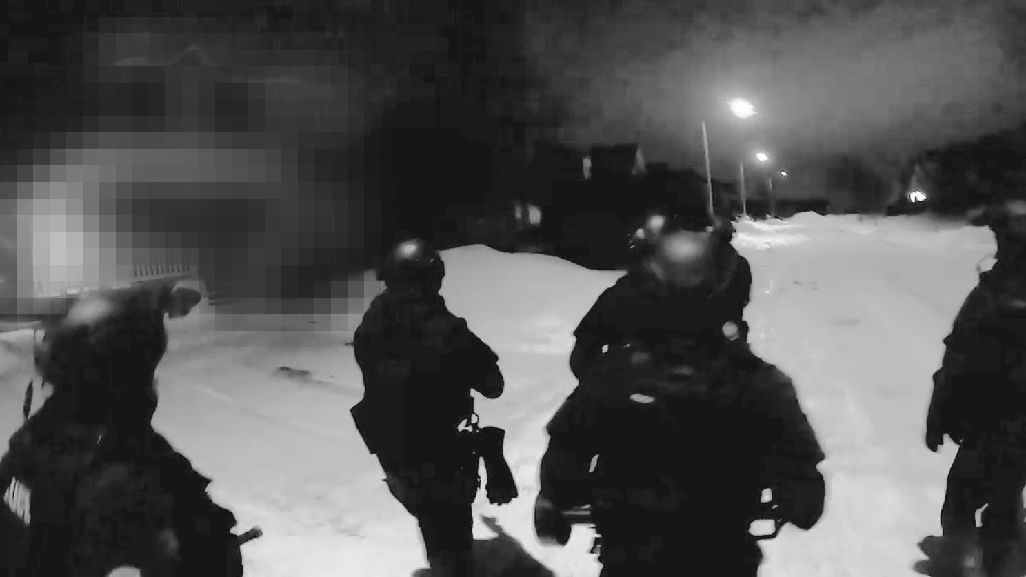 Perquisition du Groupe tactique d'intervention du SPVQ Perquisition du Groupe tactique d'intervention du SPVQ